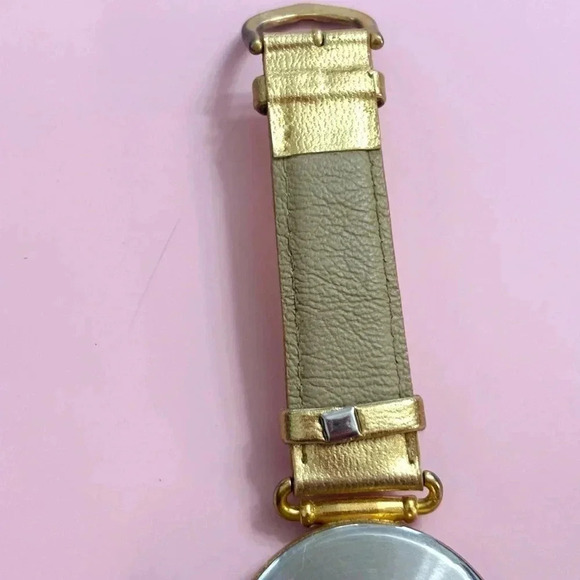 Vintage Gloria Vanderbilt Gold Leather Watch - Picture 11 of 13